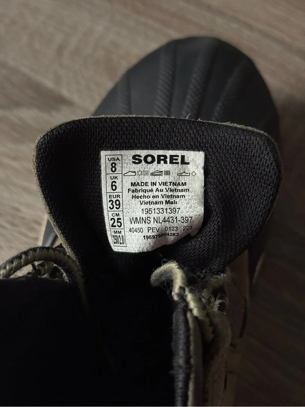Sorel Out N About Duck Boots Women's Size 8 Olive Suede Waterproof Ankle Boots - Picture 5 of 5